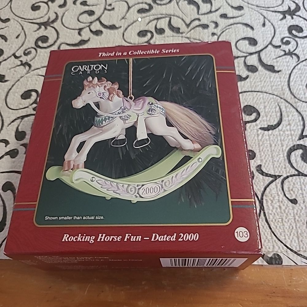 Carlton Cards Ornament